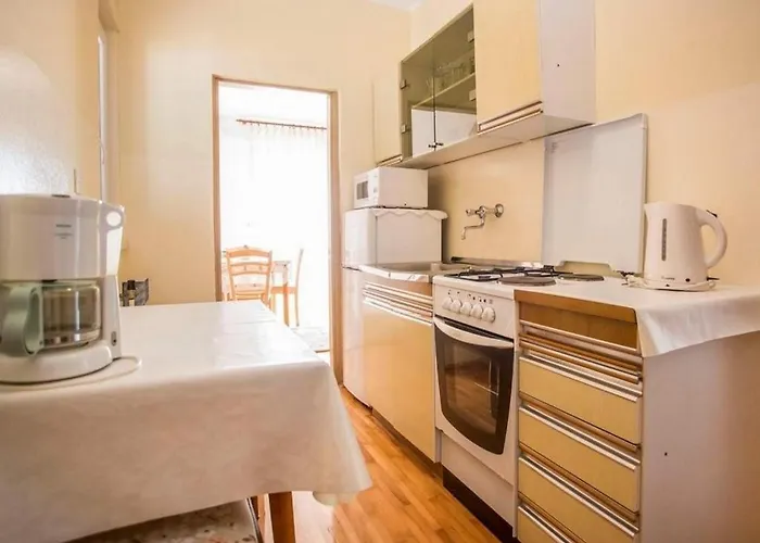 Appartement With Parking Space - 22527 *